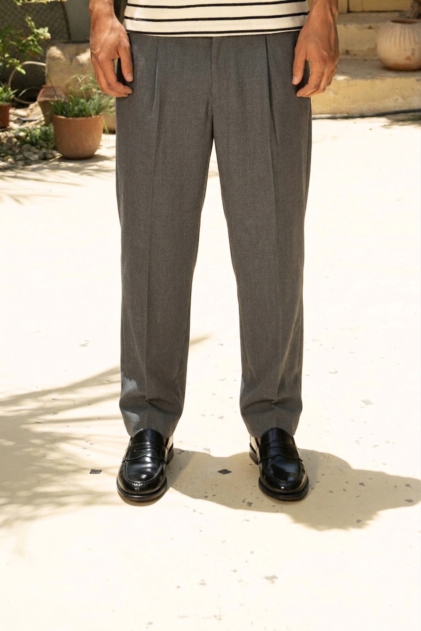 Pleated pants